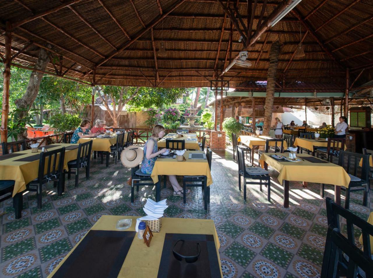 Anami Muine Beach Resort And Spa Mũi Né Buitenkant foto