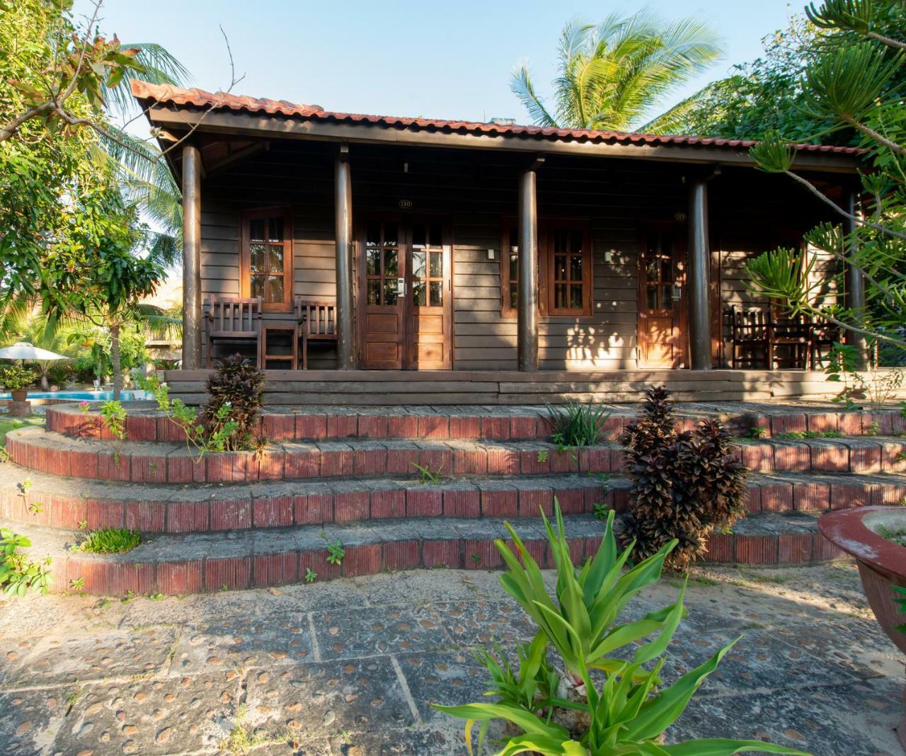 Anami Muine Beach Resort And Spa Mũi Né Buitenkant foto